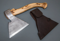 Топор кованый "Русич №1" сталь У8, рукоять из ценных пород дерева (42230)