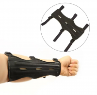 Крага охотничья Accmos 22см, черная кожа (А193)