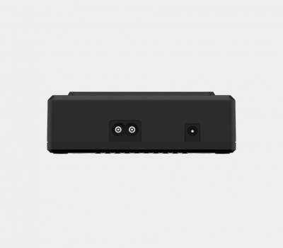 Зарядное устройство для аккумуляторных батарей Armytek Uni C4 Plug type C - универсал., до 4-ёх аккумуляторов, автоадаптер, до 2А.