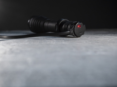 Магнитное зарядное устройство Armytek Handy Magnetic Charger AMC-03 для тактических фонарей с функцией Magnet USB