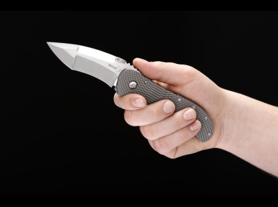 Нож складной Boker Manaro Bullseye Grip сталь 440С, рукоять титан, замок Frame-lock (01BO145)