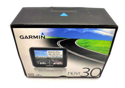 Портативный навигатор Garmin NUVI 30 Russia (010-00989-42)