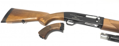 Бекас-12М Авто 05 кал.12х70 2003 г.в. (два ствола, сменная пистолетная рукоятка, чехол) №03ББ6713