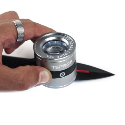 Лупа с ультрафиолетовой подсветкой TSPROF Magnify 10x 