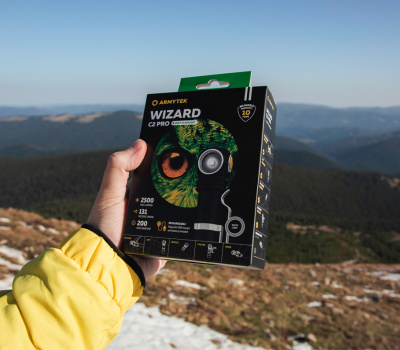 Фонарь налобный Armytek Wizard C2 Pro Magnet USB Warm 2330 лм Тёплый свет F08701W