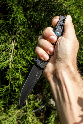 Нож складной Ruike P108-SB сталь Sandvik 14C28N, клинок Black Stonewash, рукоять 3Cr14N, замок Frame-Lock с Safety
