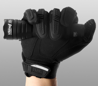 Фонарь тактический Armytek Viking XP-L v.3 Теплый свет/ 1000лм/ до 353 м (F01801BW)