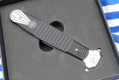 Нож складной REPTILIAN "ВДВ" сталь D2, рукоять G10, замок Liner Lock