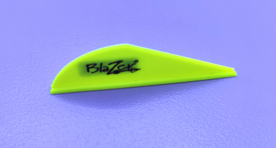 Оперение Blazer Vanes 2" цвет Neon Yellow, вес 0,38 г,  длина 5,08 см., высота 1,45 см 