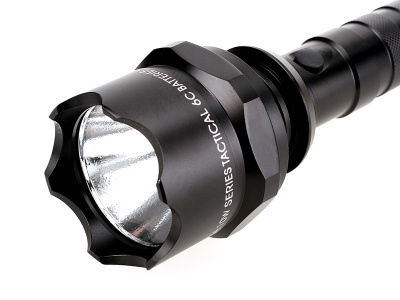 Фонарь для самообороны FormOptik Tactical FTC260 Белый свет 1000 Лм, LR14 (С) х 6 шт.