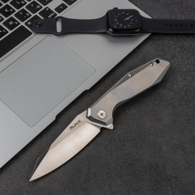 Нож складной Ruike P135-SF сталь Sandvik 14C28N, клинок Stonewash, рукоять 3Cr14N, замок Frame-Lock с Safety