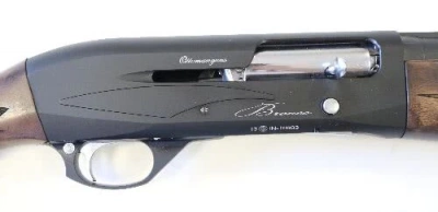 Ружьё Bronco  орех, инерционное, 5д.н., мушка Truglo, 4+1п., вес 3.1кг  L= 760мм, кал. 12*76