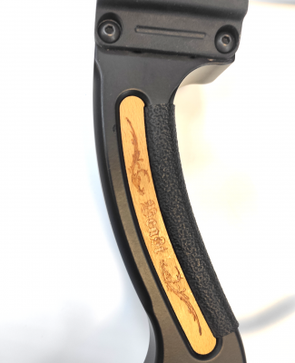 Лук блочный Interloper "Зверь" цвет черный (усилие 15-27 кг, 98 м/с, сброс 80%, вес 1,8 кг)