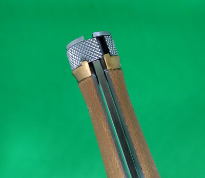 Нож складной REPTILIAN "Кабальеро-01" сталь D2, рукоять коричневая микарта/латунь, замок Viroblock